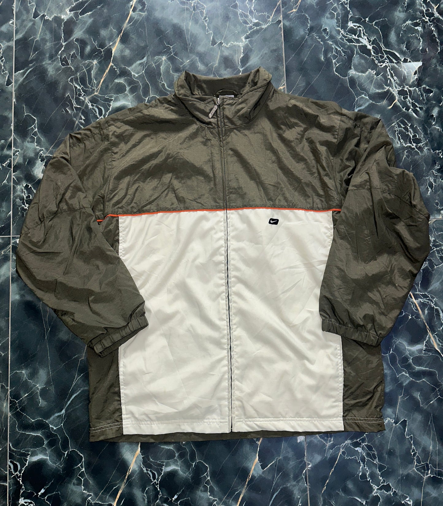 Nike Windbreaker [L]